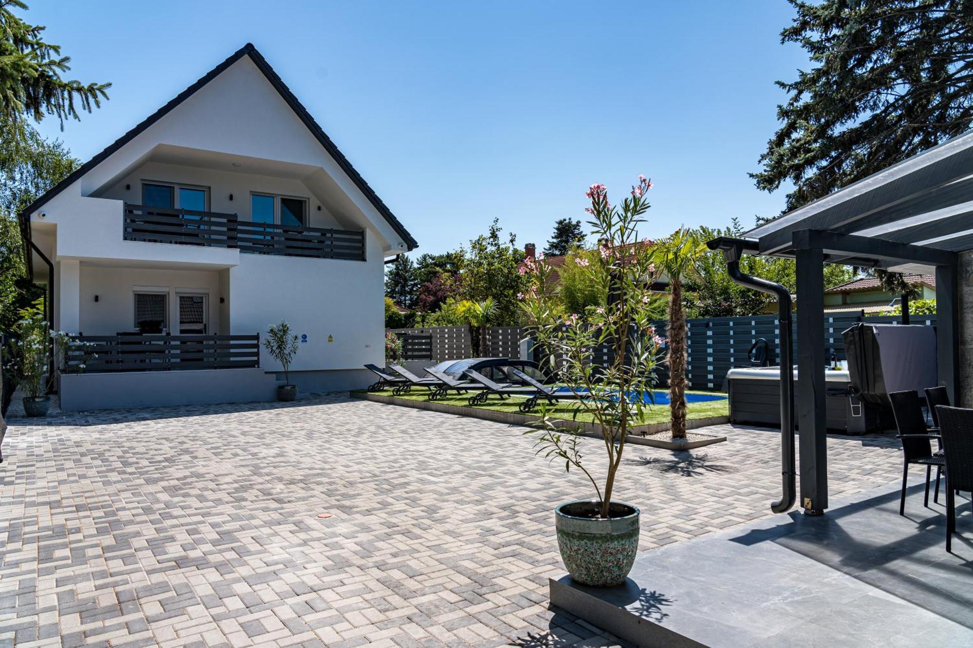 Balatonic Lime Apartmanhaz Siófok Exterior foto
