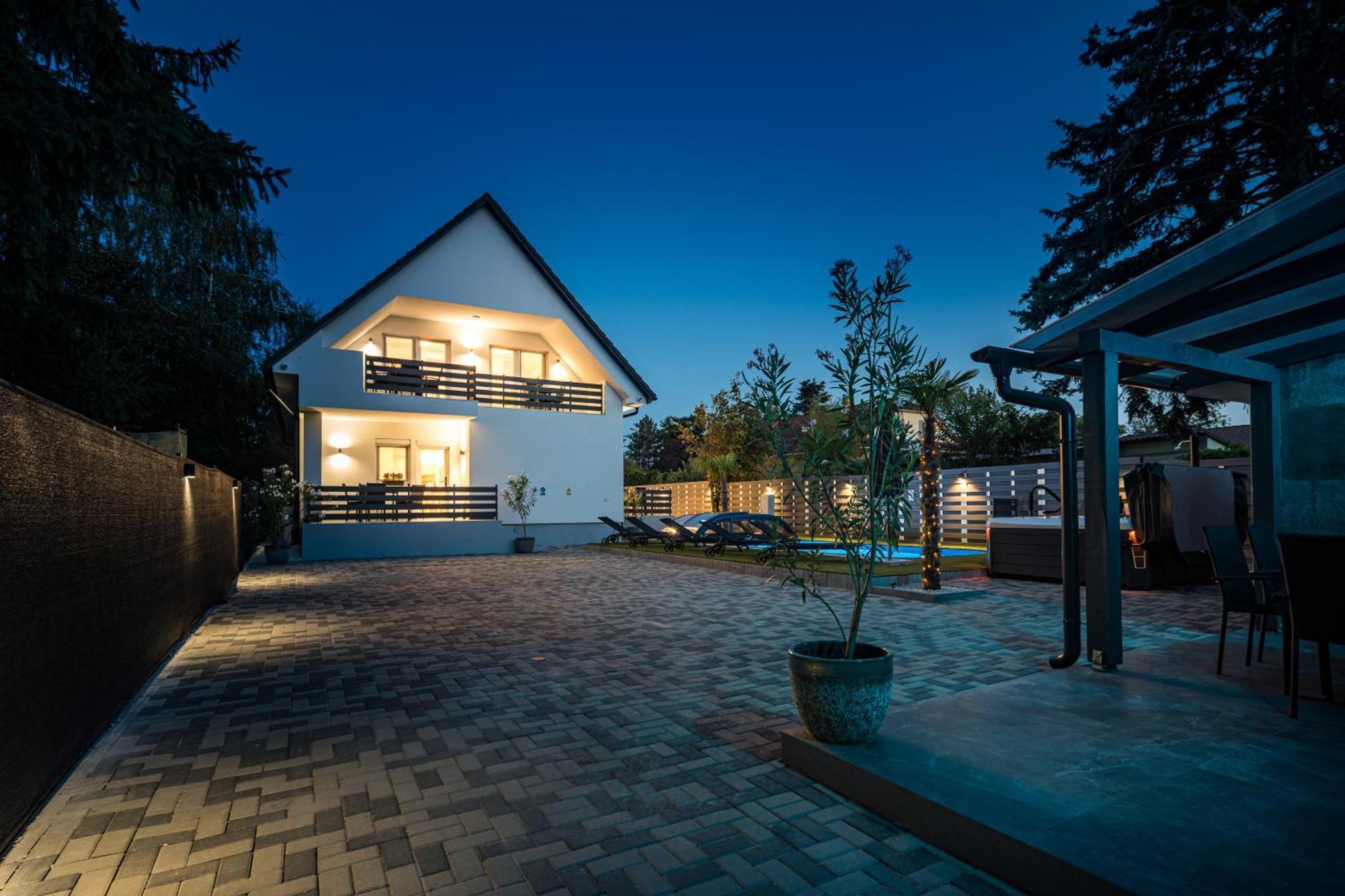 Balatonic Lime Apartmanhaz Siófok Exterior foto